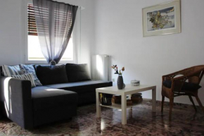Bright Comfy Apt2,100 sg.m. by foot to Acropolis